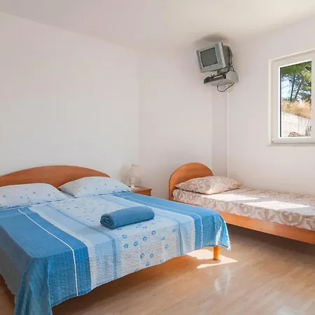 Beautiful In With Kitchenette